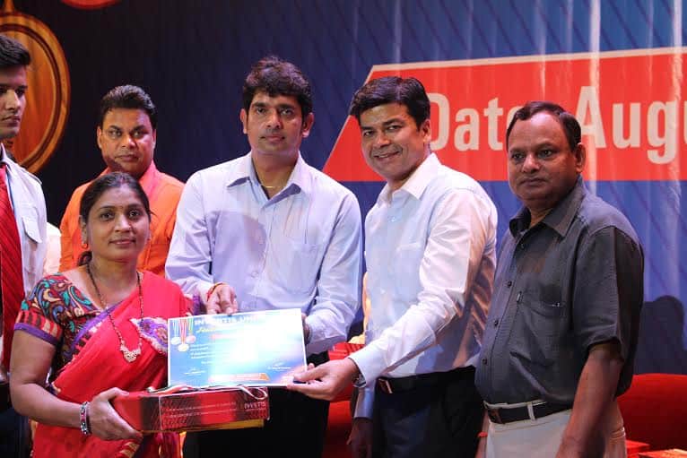 Invertis university honoured topper students