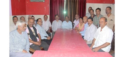 Maheshwar Singh press conference