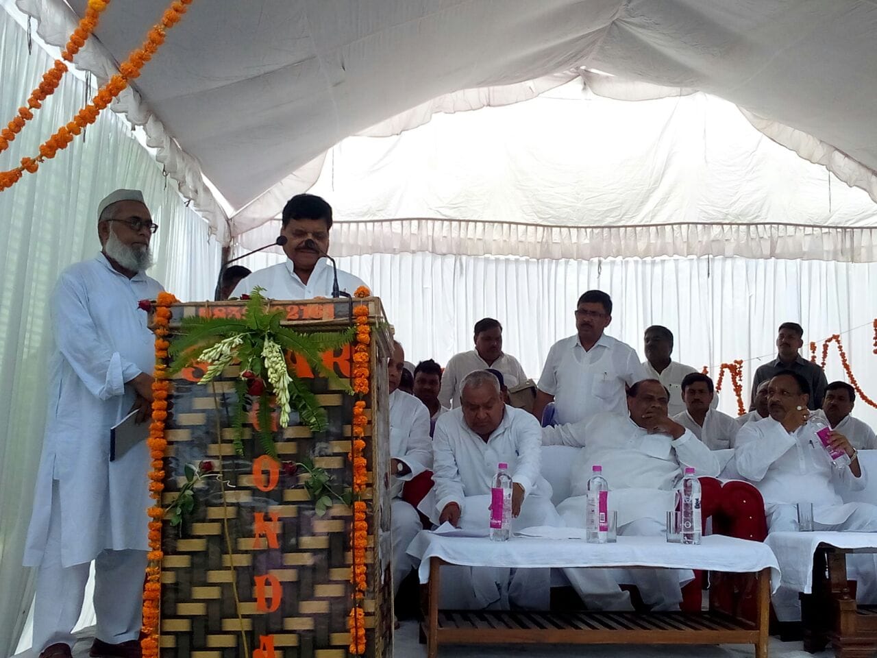 shivpal visit in flood affected area in gonda