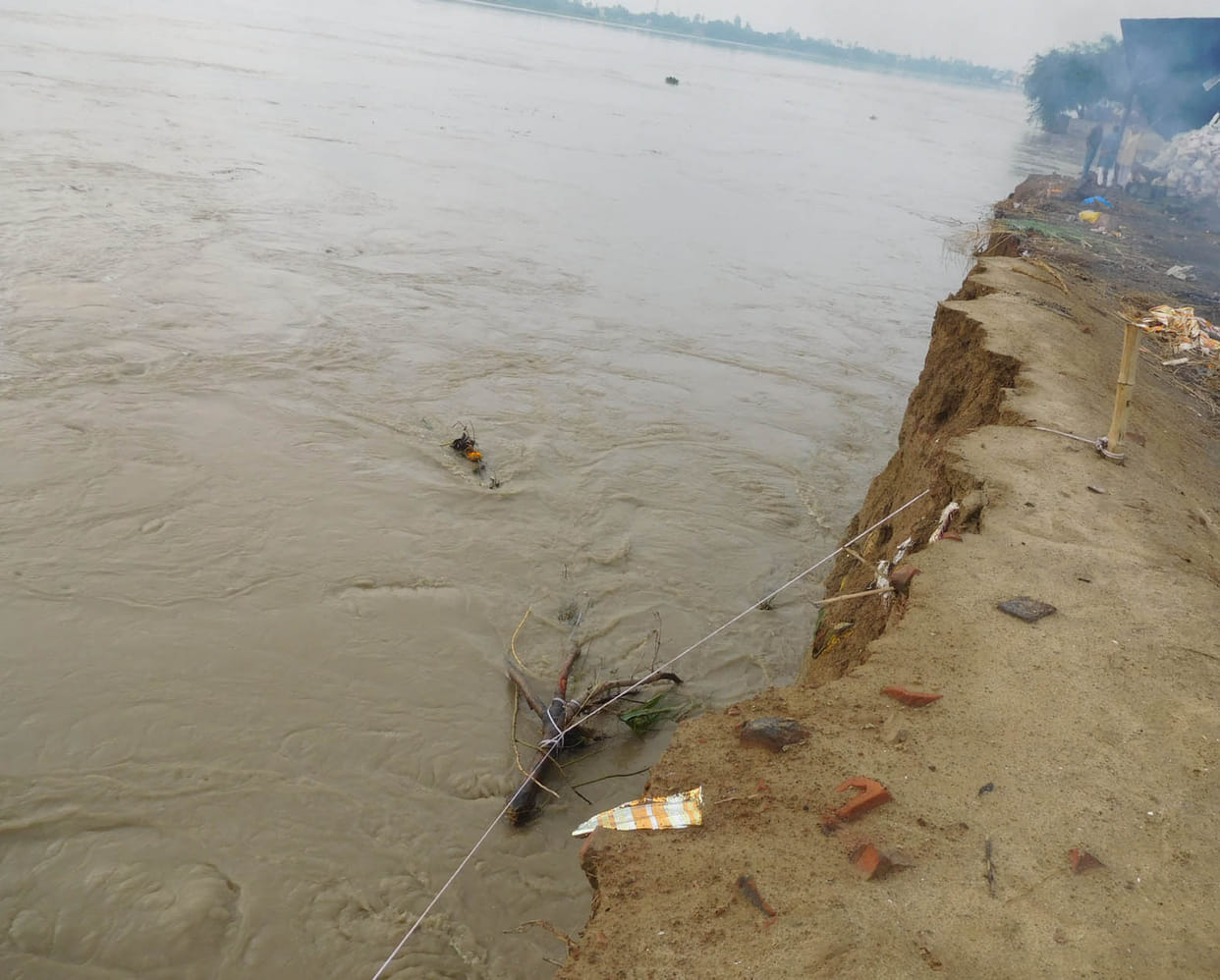 Ghagra river steady, fast-loading