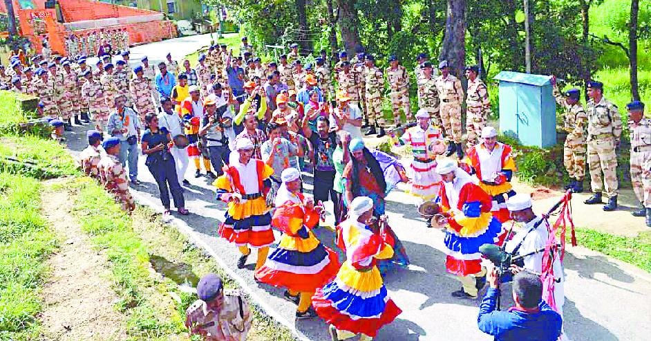 16th group of travelers arrived Didihat