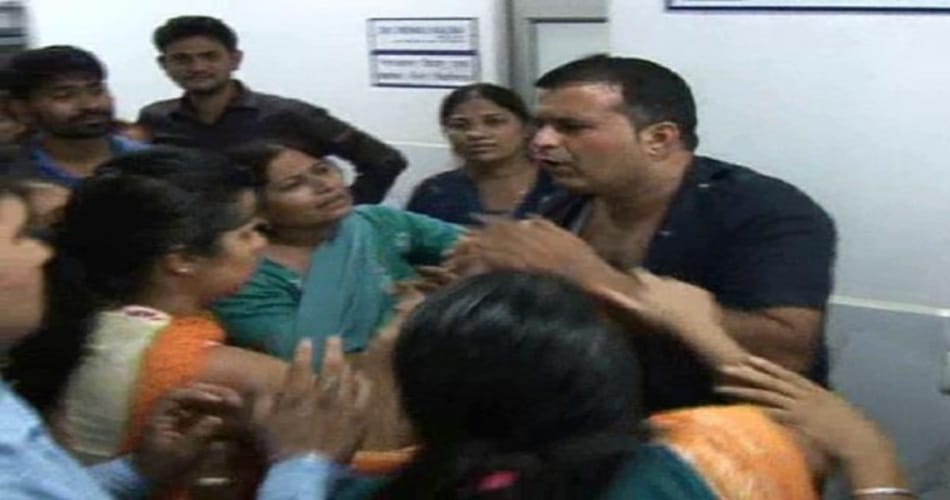 girl child death in hospital doctor beaten by parents, yamuna nagar, haryana, Chandigarh, 