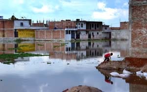 Increased difficulties in alluvial areas , disrupting life