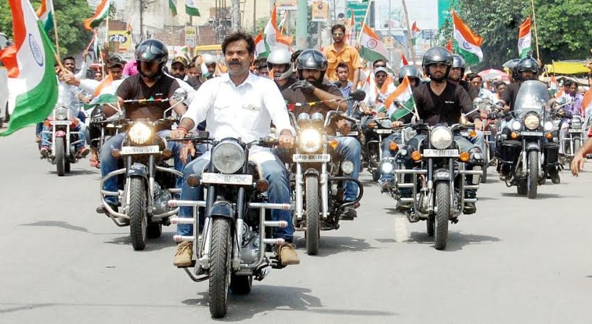 Bike rally in Maa tujhe pranam in Meerut