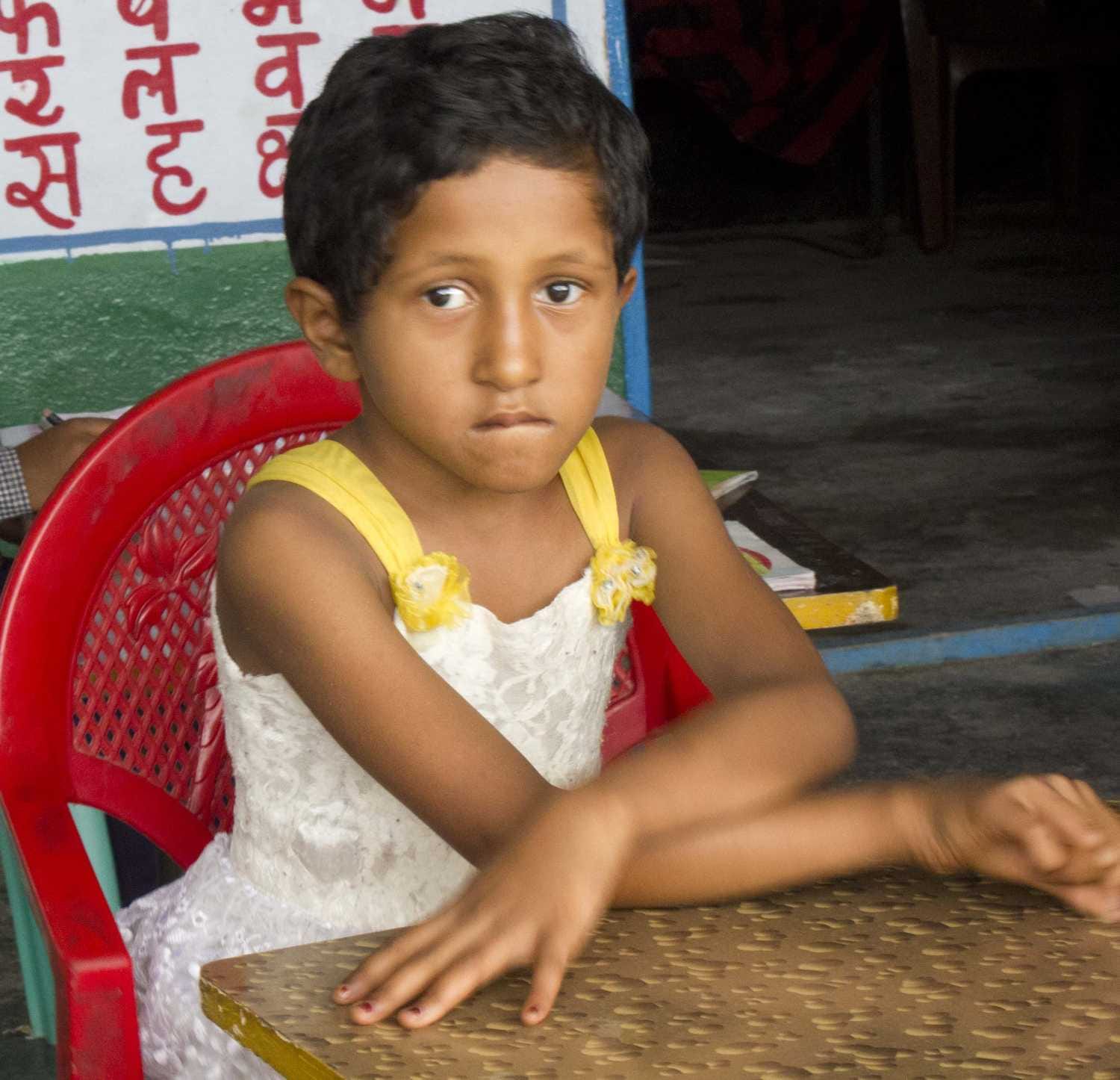 teacher left her kids for literate others kid