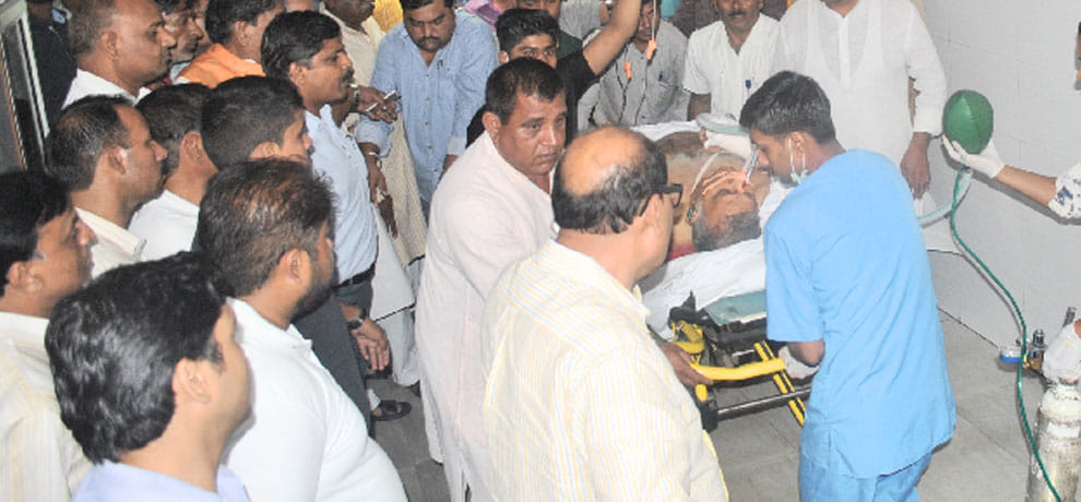 BJP leader Tewatia Brajpal mown down, critically,