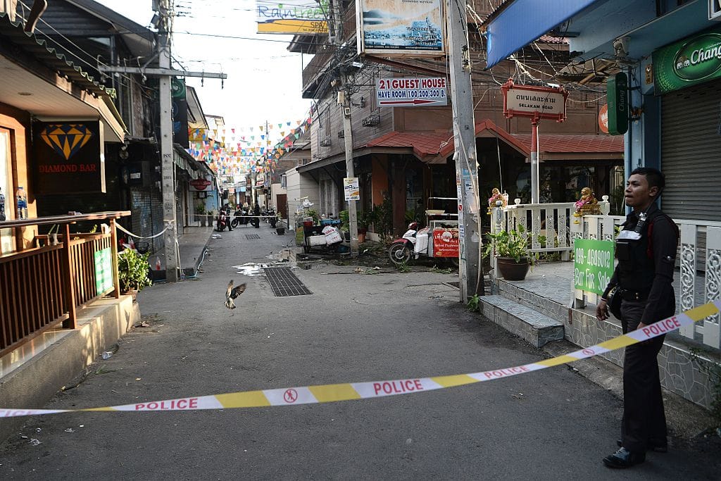 bombs have exploded in the Thai resort of Hua Hin, Several injured including foreign tourists 