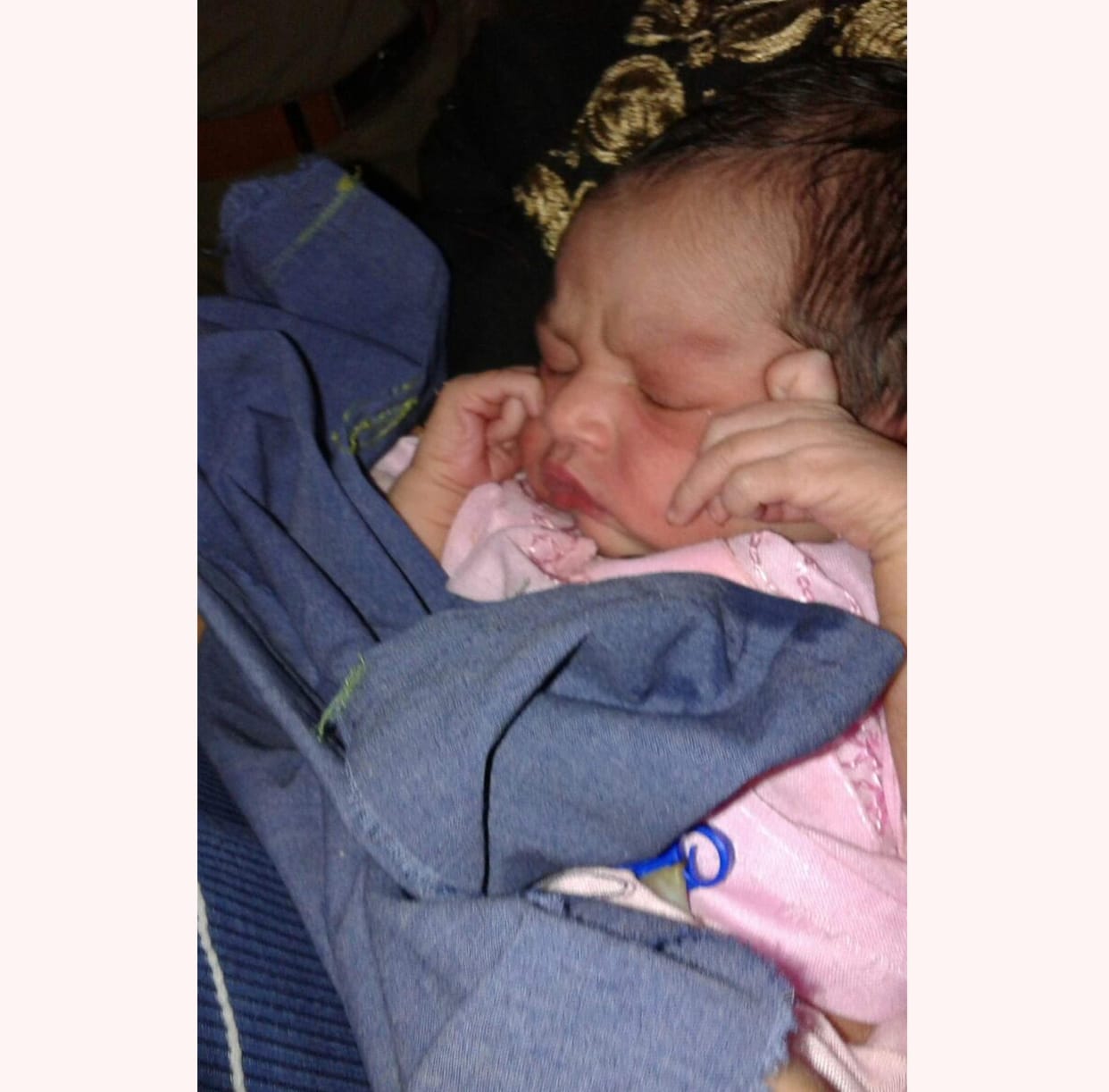 new born baby girl found in roorkee.