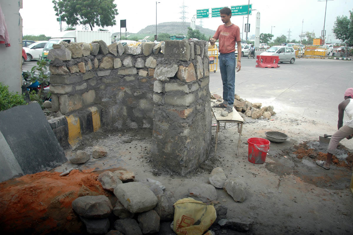 Start building a bunker on border