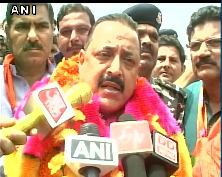 Jammu MoS PMO Jitendra Singh flags off Tiranga yatra in Samba