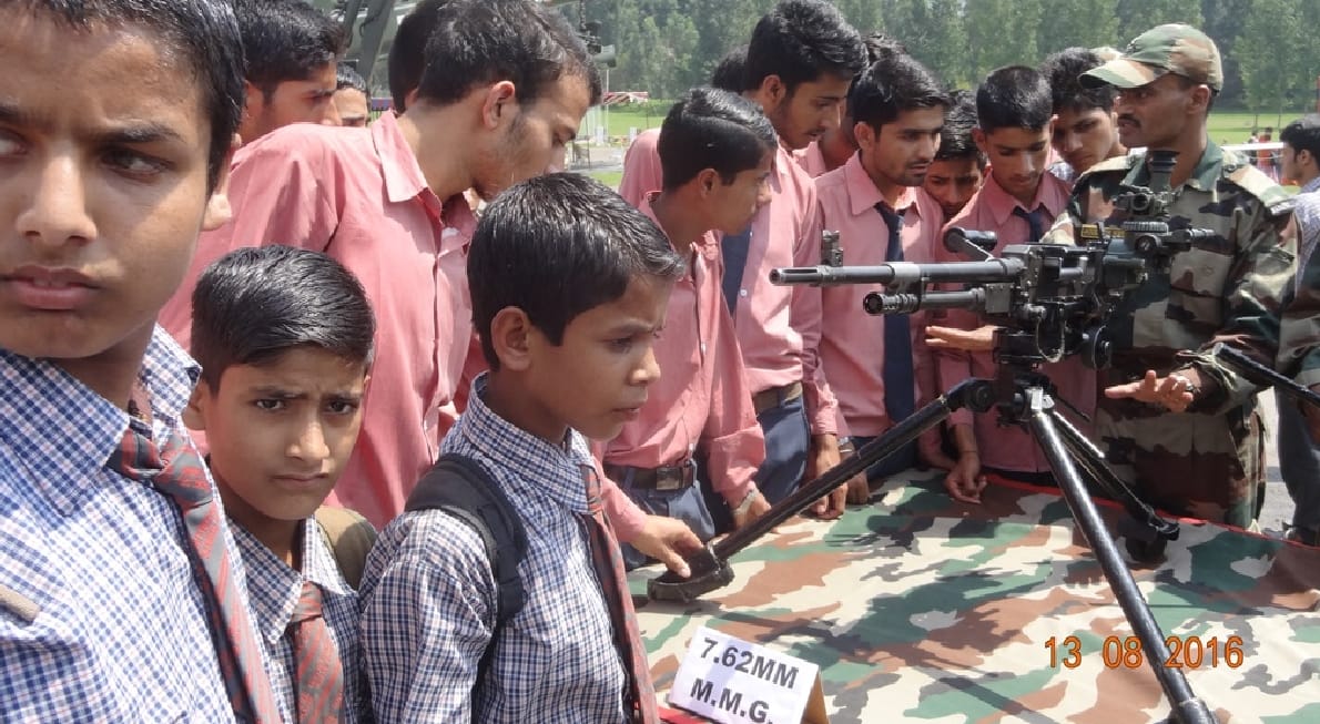 arms exhibition by army