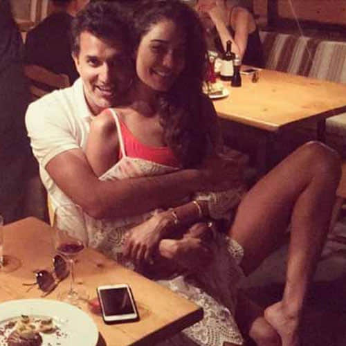 lisa hayden enjoys holiday with boyfriend