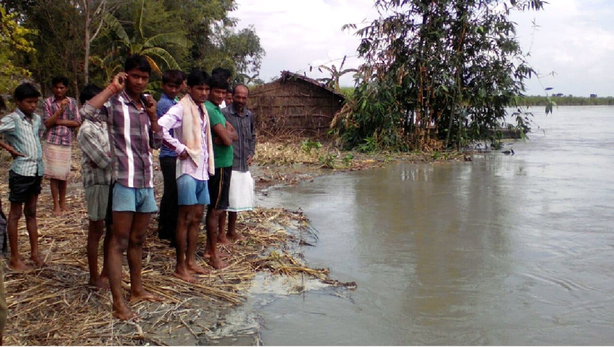 Sharda river has strong currents swept the girl