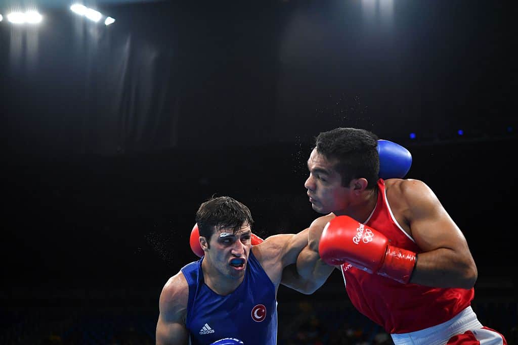 Vikas Krishna Yadav Enters Quarter Finals of Rio Olympics Boxing
