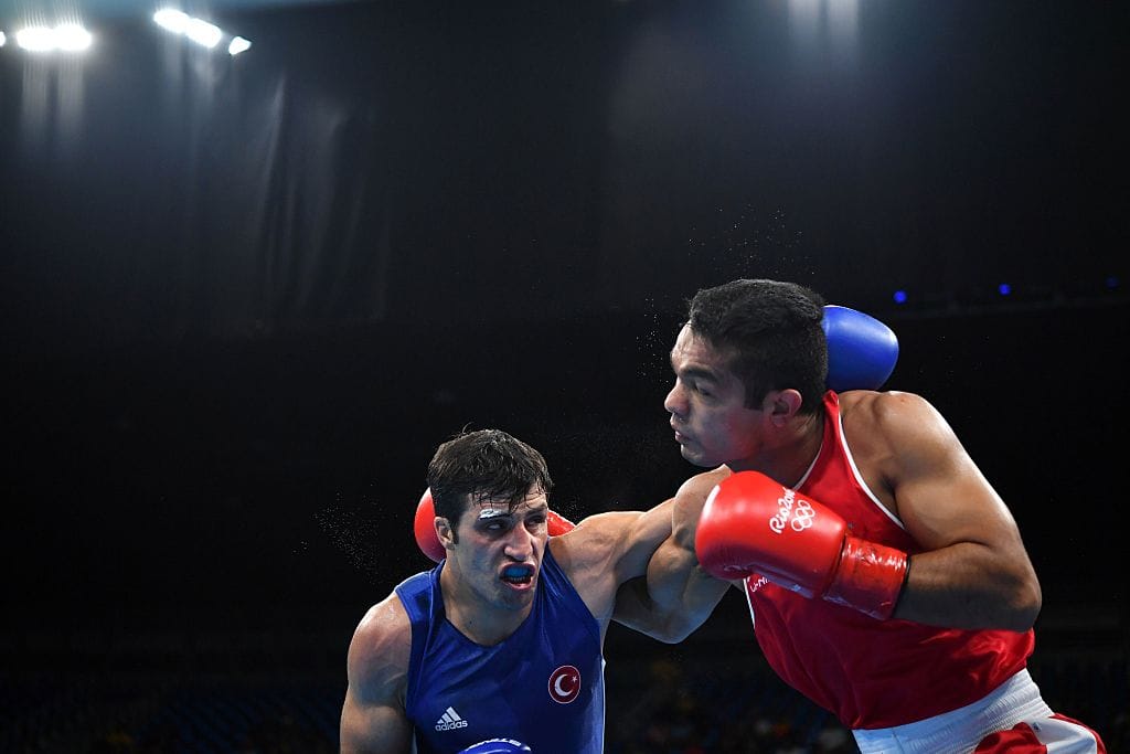 Vikas Krishna Yadav Enters Quarter Finals of Rio Olympics Boxing