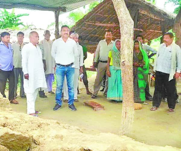  Banshidhar baudh minister of SP govt refuses to take compensation for his home.
