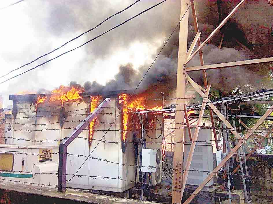 caught fire inmobil tower