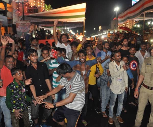 sukhvinder singh in ganjing carnival.