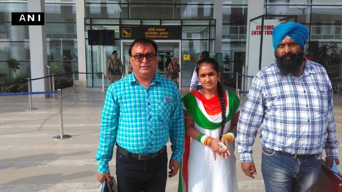 kanhaiya kumar challanged ludhiana student jhanvi behel, read here the girl profile