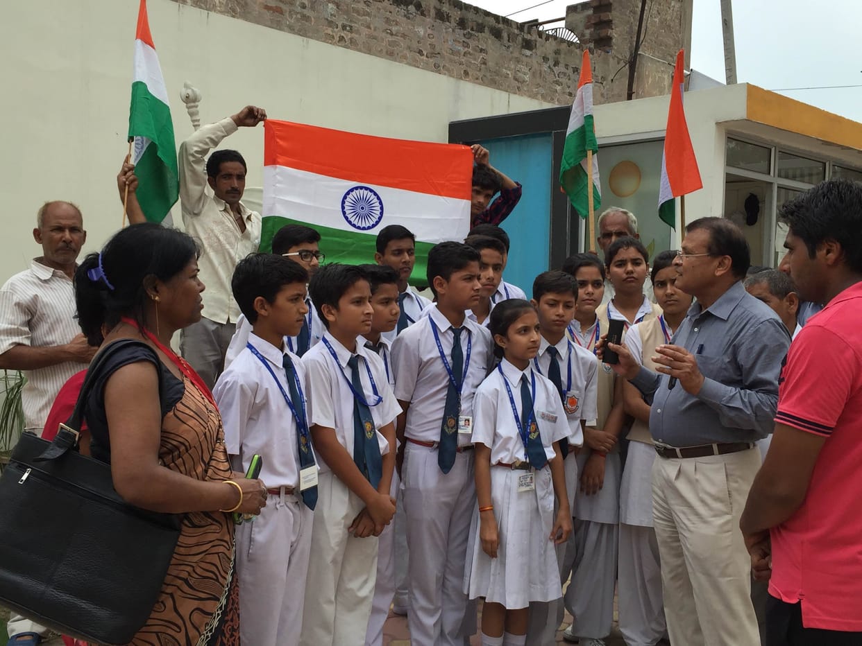 Allow 52 seconds to country, singing the national anthem on August 15