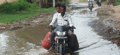 people of rabupura cant celebrate rakshabandhan due to poor condition of village 