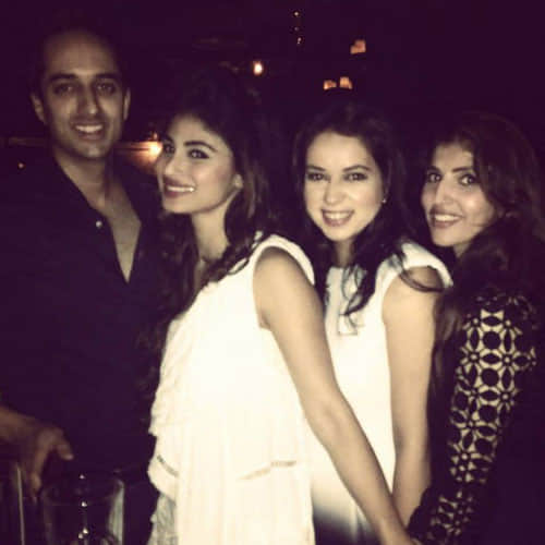 tv actress mouni roy dance in a party