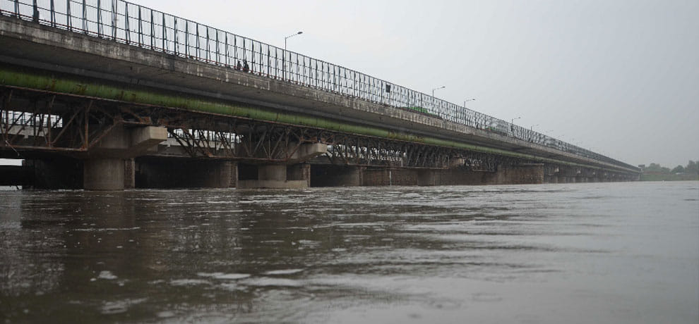 yamuna water level reached dengar level in delhi