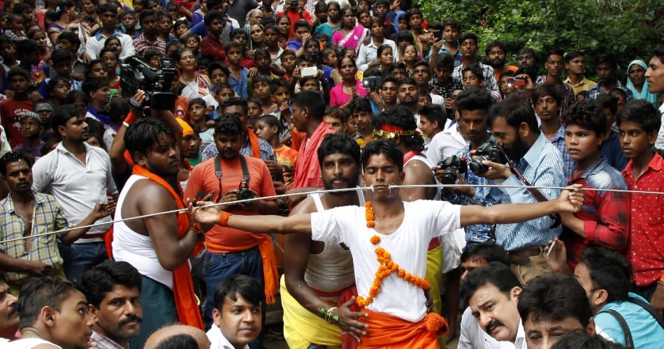 madrasi festival, madrasi festival tradition, cheek piercing on madrasi festival, superstition