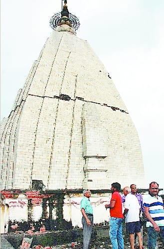 Lightning cracks in the temple