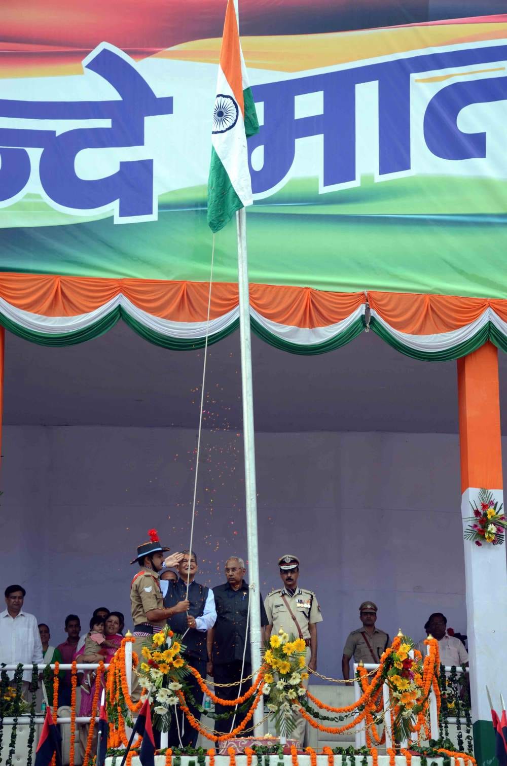 flag hoisting by uttarakhand cm harish rawat