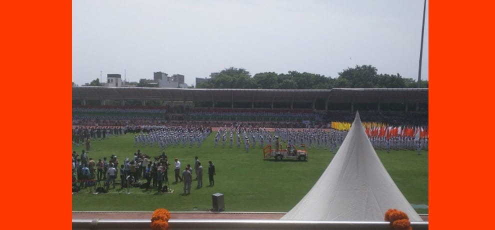 Kejriwal hosting flag at chatrasaal stadium,
