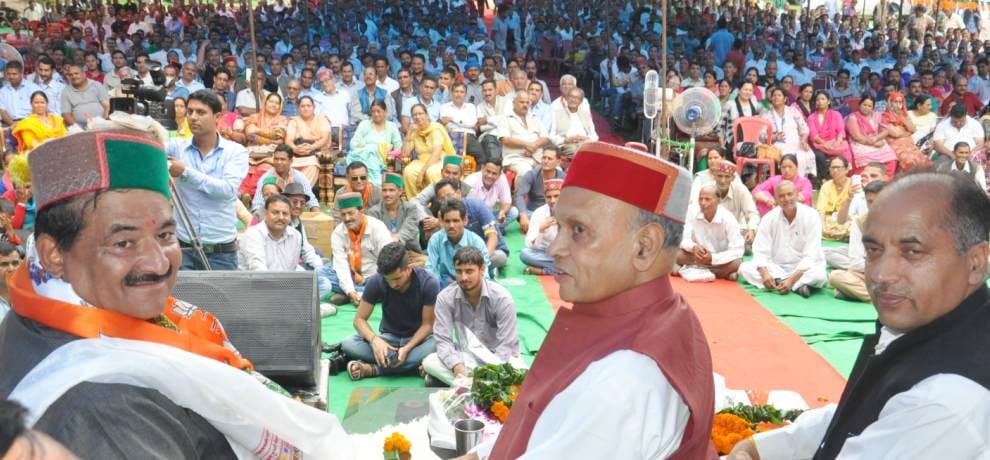 bjp maheshwar singh prem kumar dhumal