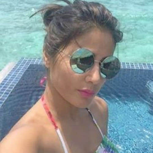 akshara in maldives share her photos in bikini