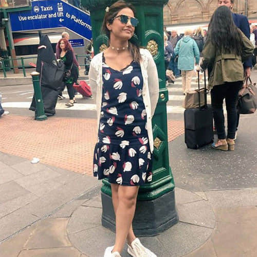 akshara in maldives share her photos in bikini