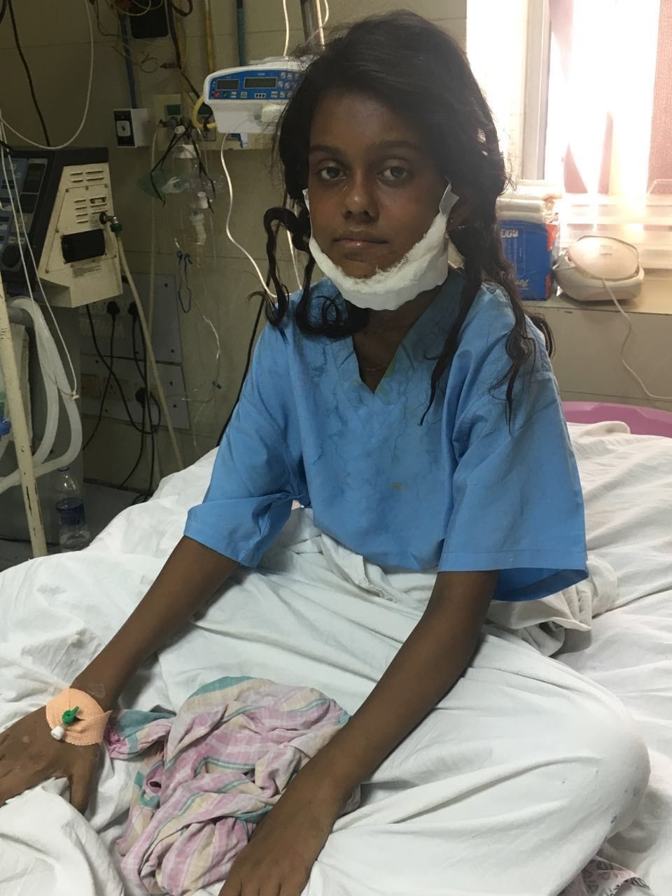shruti dey survived after 16 day on ventilator