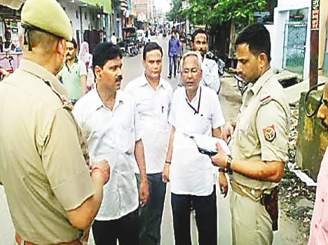 SP cell chief lawyer strove to plunder