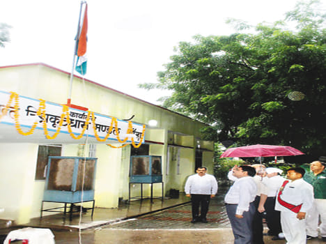 Song of freedom amid drizzling rain was coined