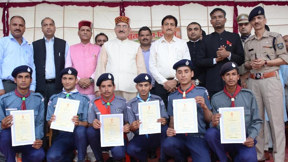 minister awarded the employes