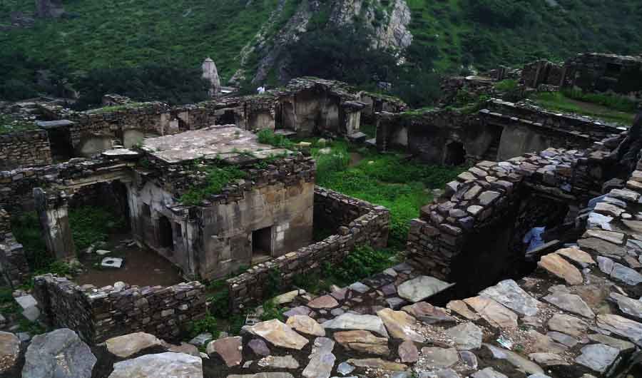 haunuted fort bhangarh mystery