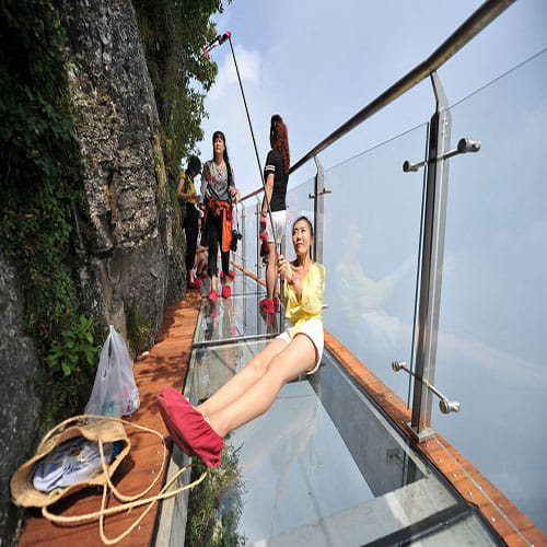 4,600ft Glass Walkway Opens In China