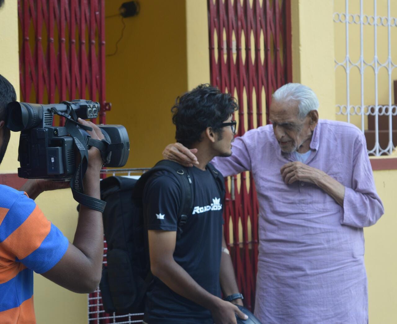 gaurav completes world record in independence day