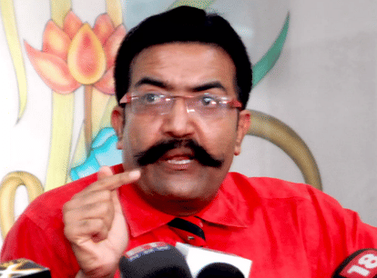 social media takes on 14 starring statement of kerala ips