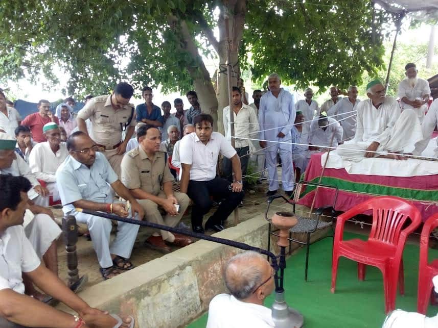 farmer climb on Water tank during protest