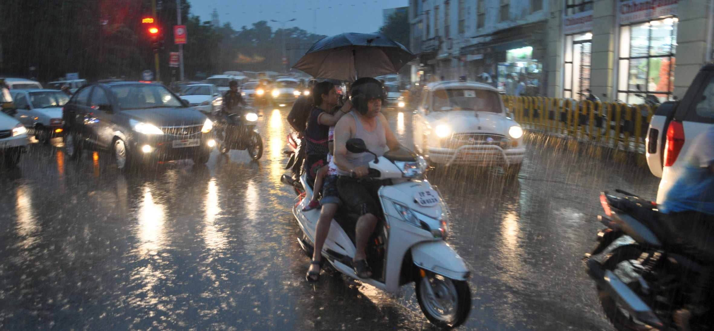 it rained cats and dogs in lucknow