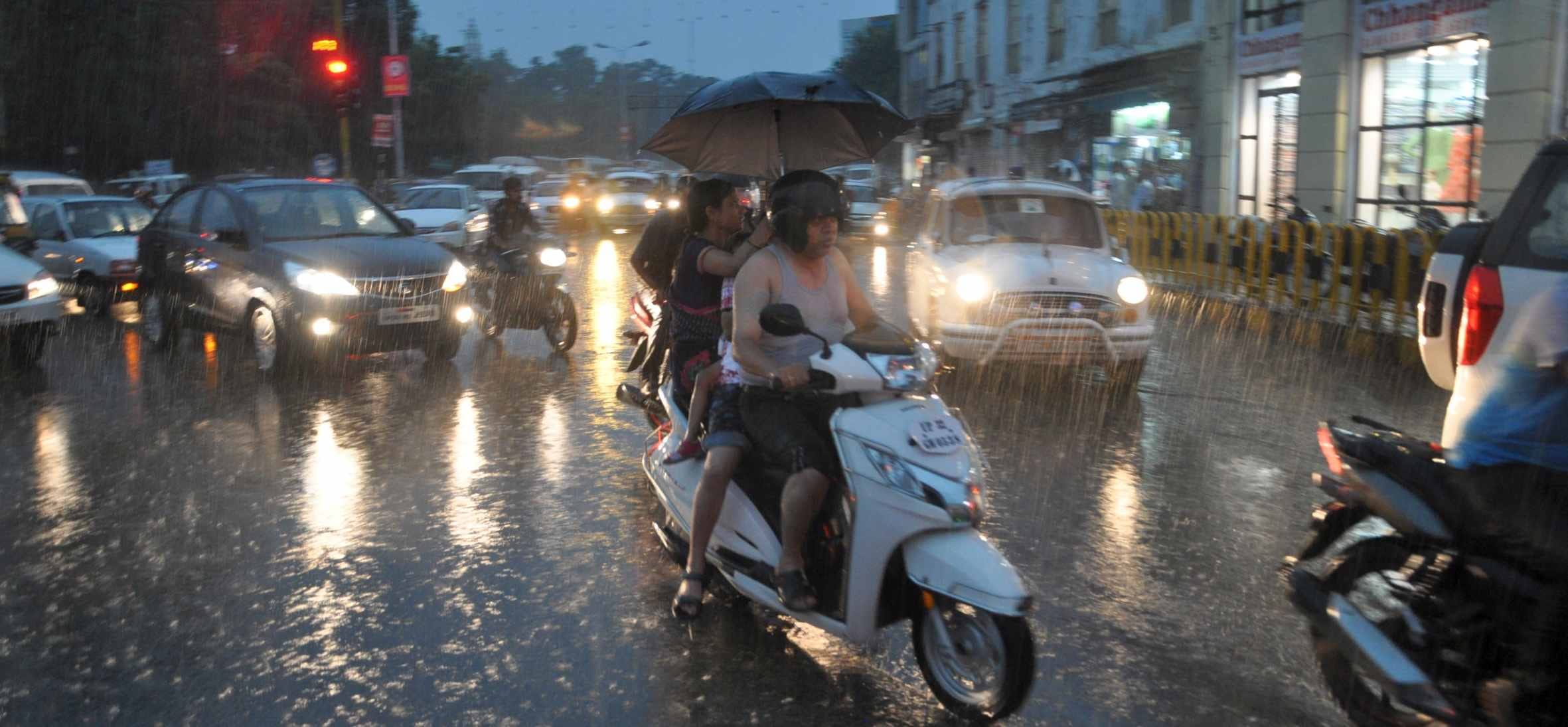 it rained cats and dogs in lucknow