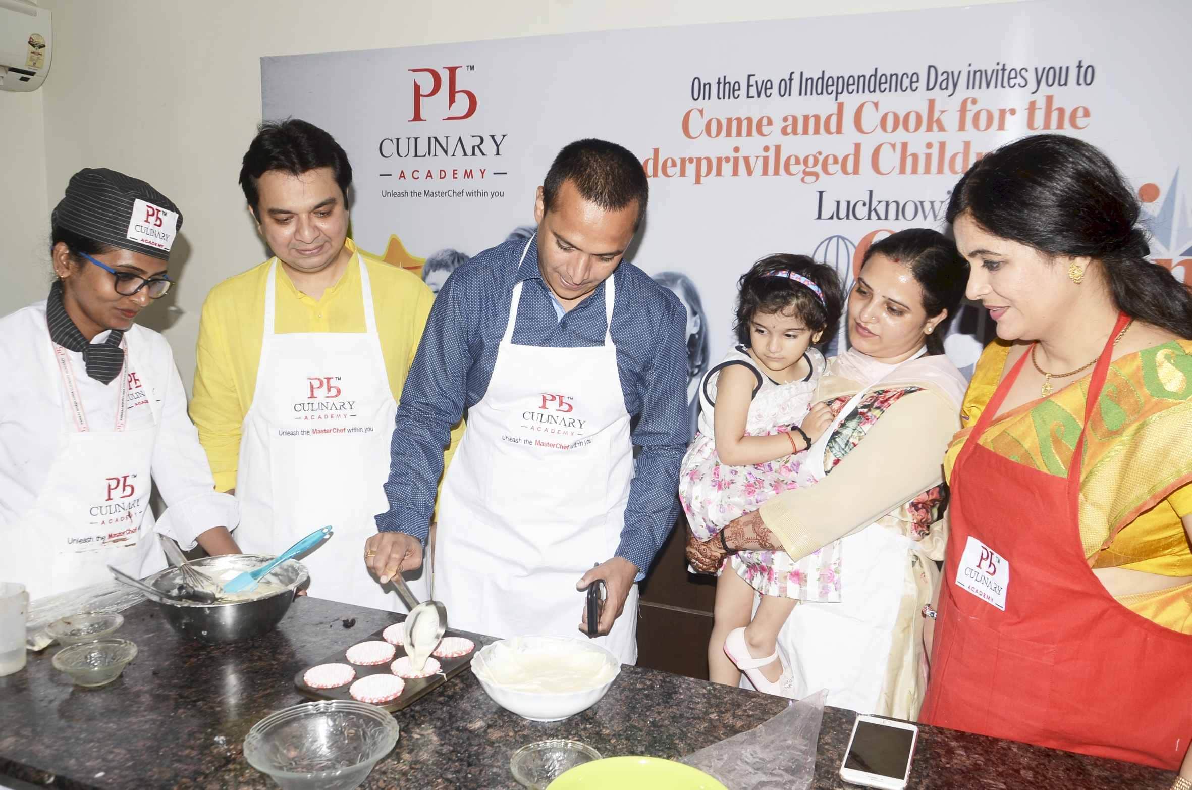 community cooking by ias officers in lucknow