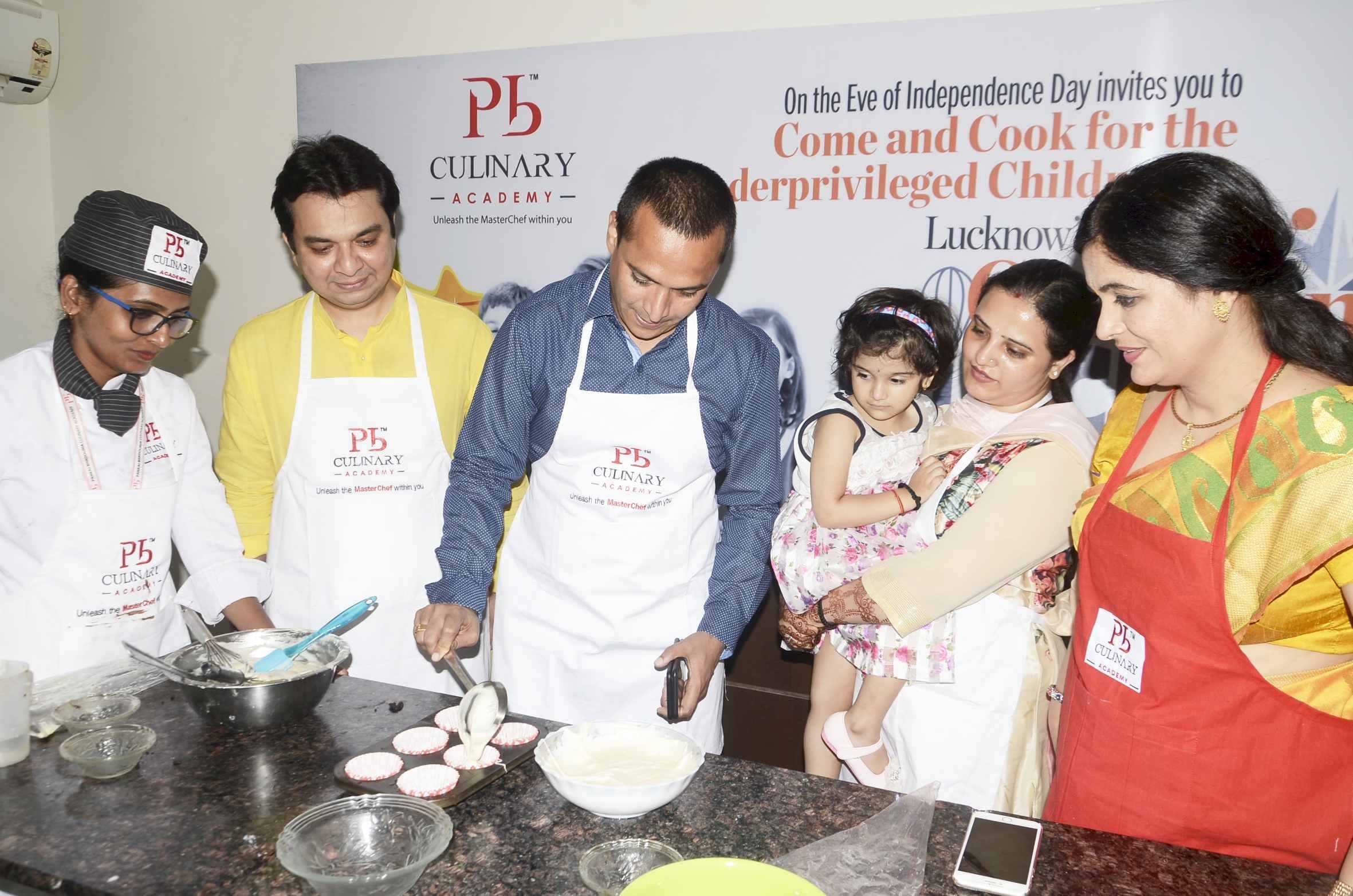 community cooking by ias officers in lucknow