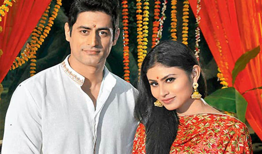 mouni roy and mahadev lovestory goes on