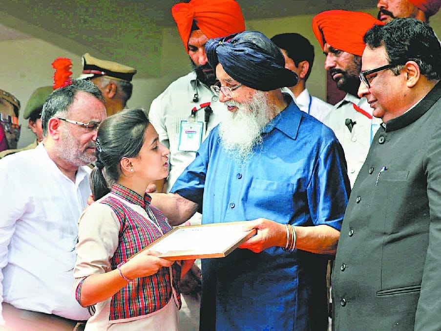 15 august, independence day, prakash singh badal, punjab cm badal, punjab cm, punjab govt, mohali