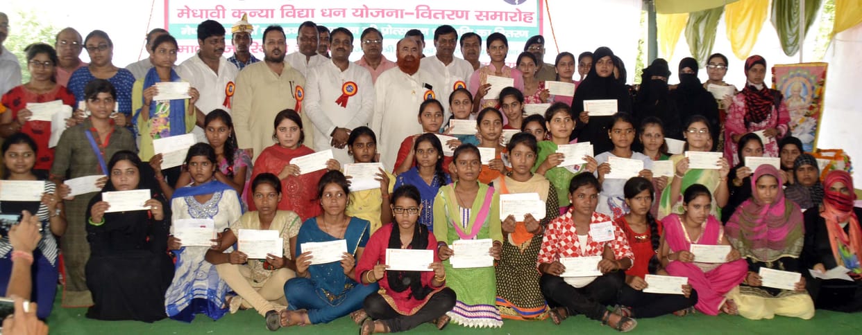 The 586 students at the Kanya Vidya Dhan Czech